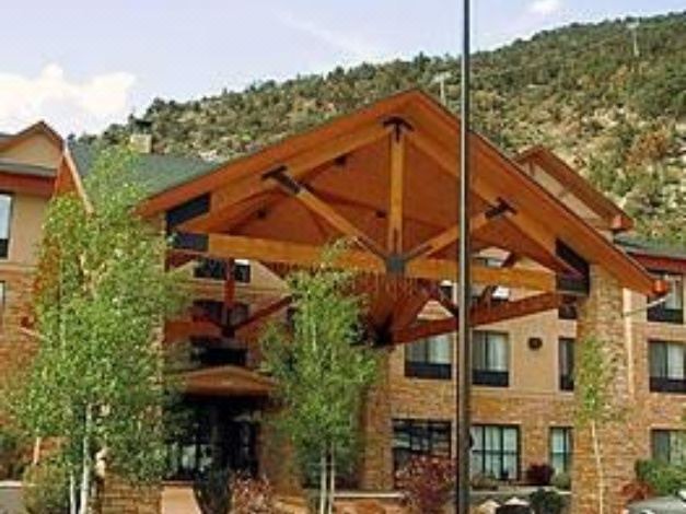 Photo of Buildings in Glenwood Springs