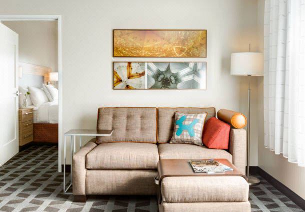 Photo of Livingroom in Lone Tree