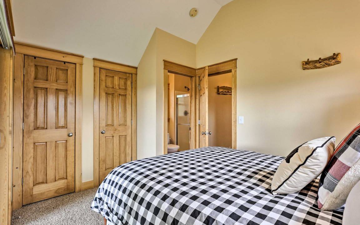 Photo of Bedroom in Granby