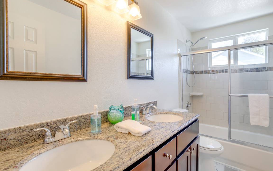 Photo of Bathroom in Centennial
