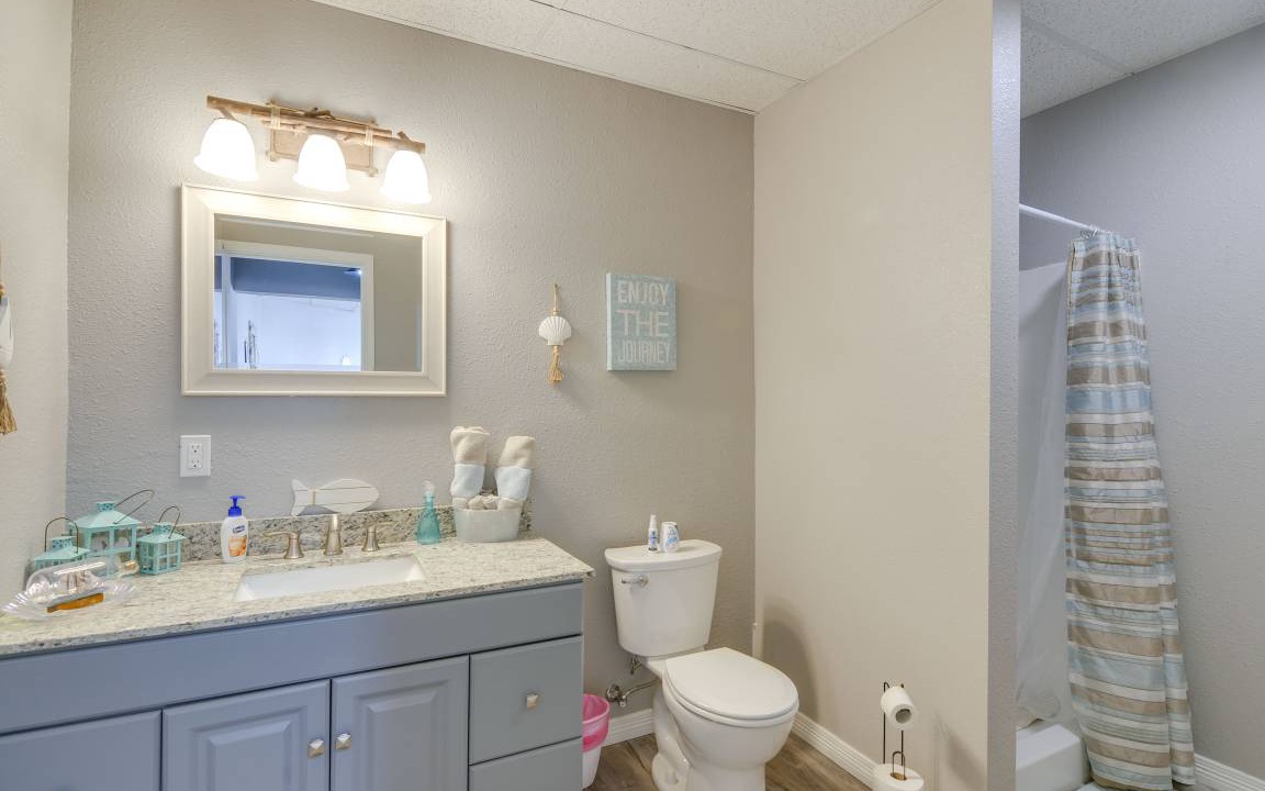 Photo of Bathroom in Del Norte