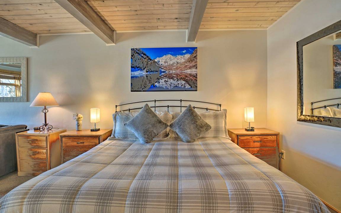 Photo of Bedroom in Snowmass Village
