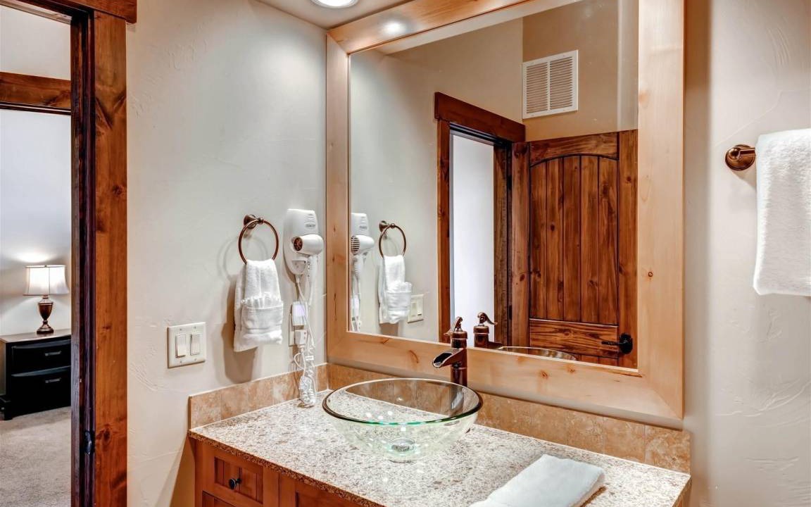 Photo of Bathroom in Frisco