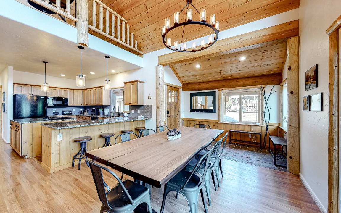 Photo of Kitchen in San Juan River Village