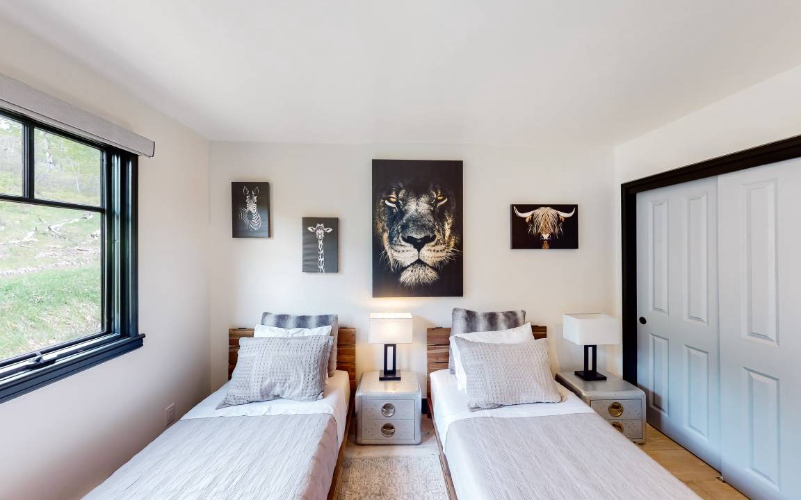 Photo of Bedroom in Highlands Townhomes