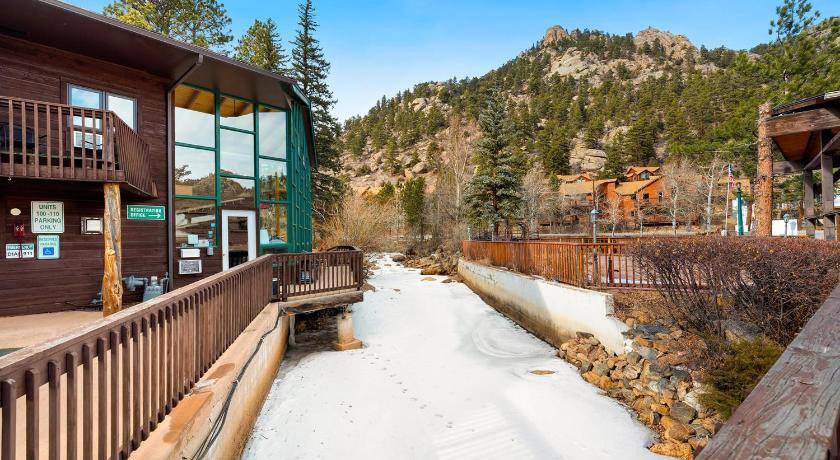 Photo of Others in Estes Park