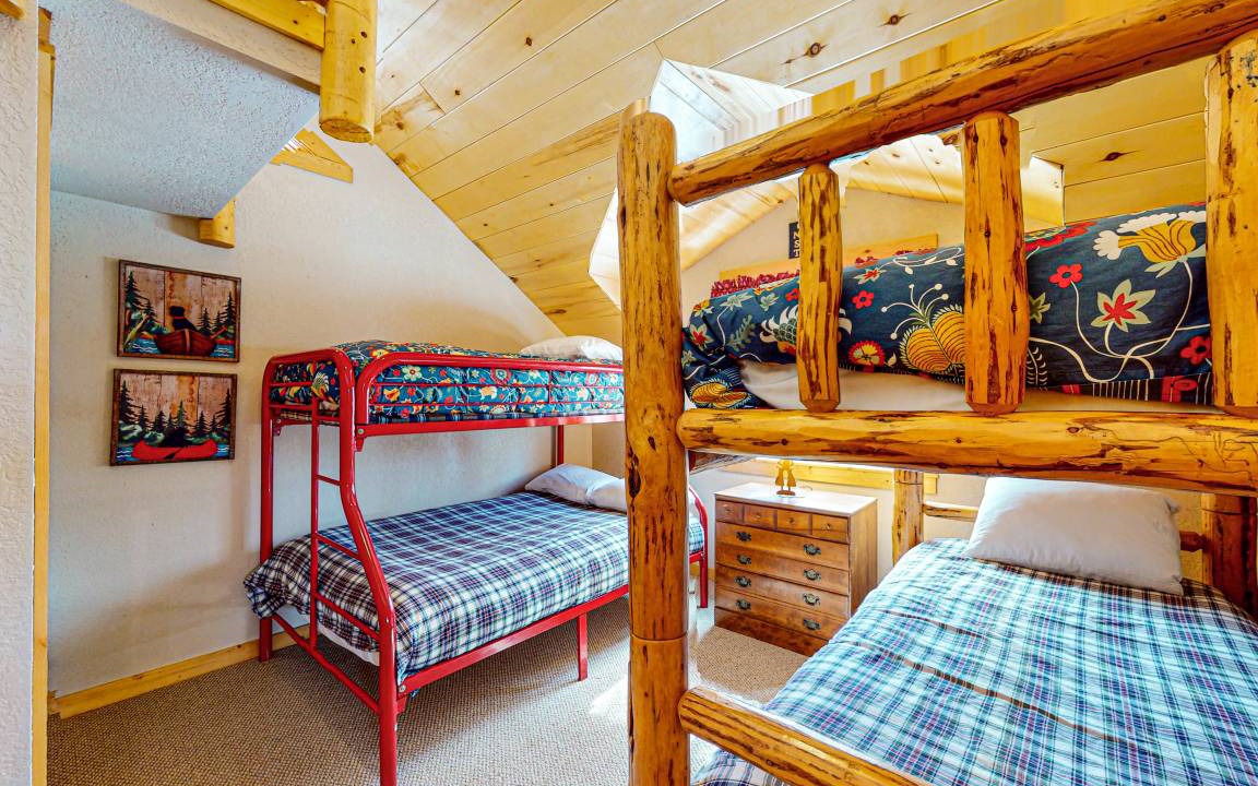 Photo of Bedroom in Sunset Ridge