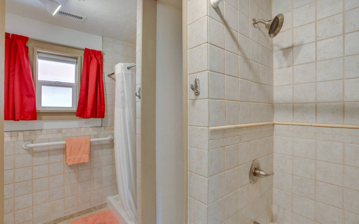 Photo of Bathroom in Ridgway