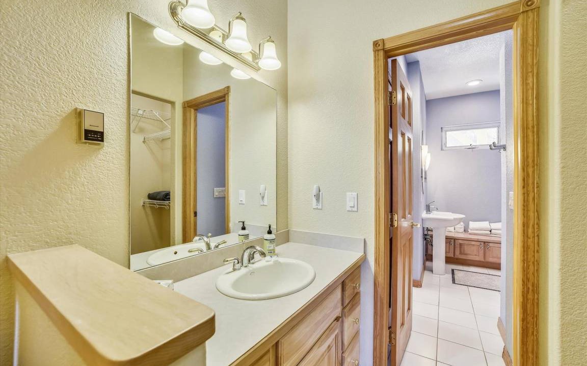 Photo of Bathroom in The Reserve