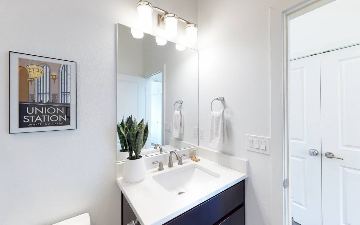 Photo of Bathroom in Rendezvous