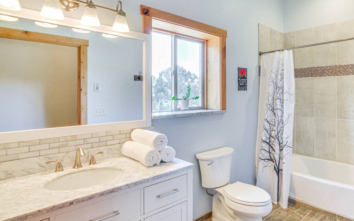 Photo of Bathroom in Buena Vista