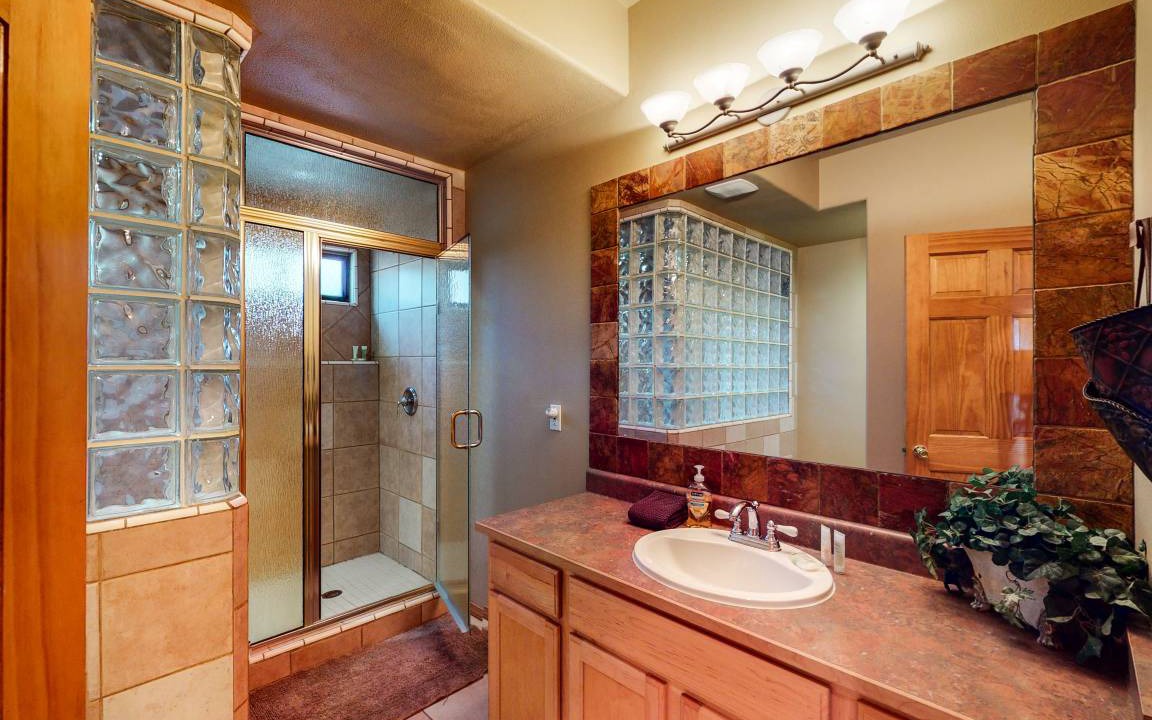 Photo of Bathroom in Twin Creek Village