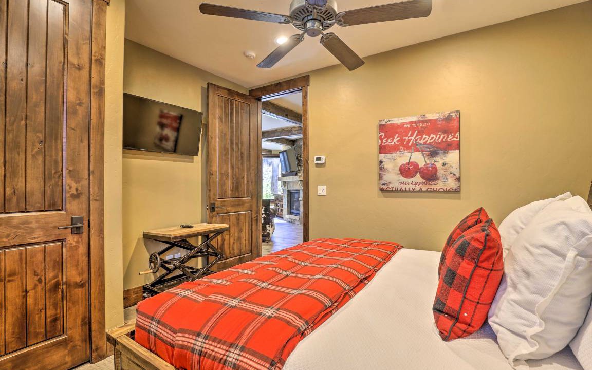 Photo of Bedroom in Copper Mountain