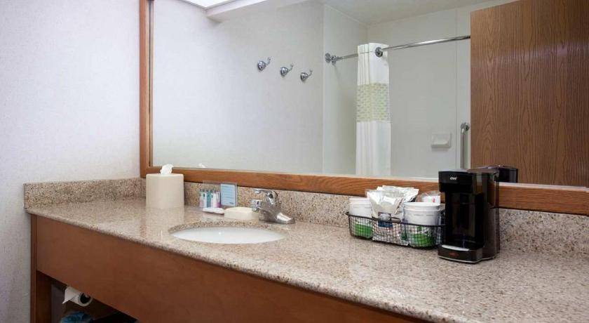 Photo of Bathroom in Dupont