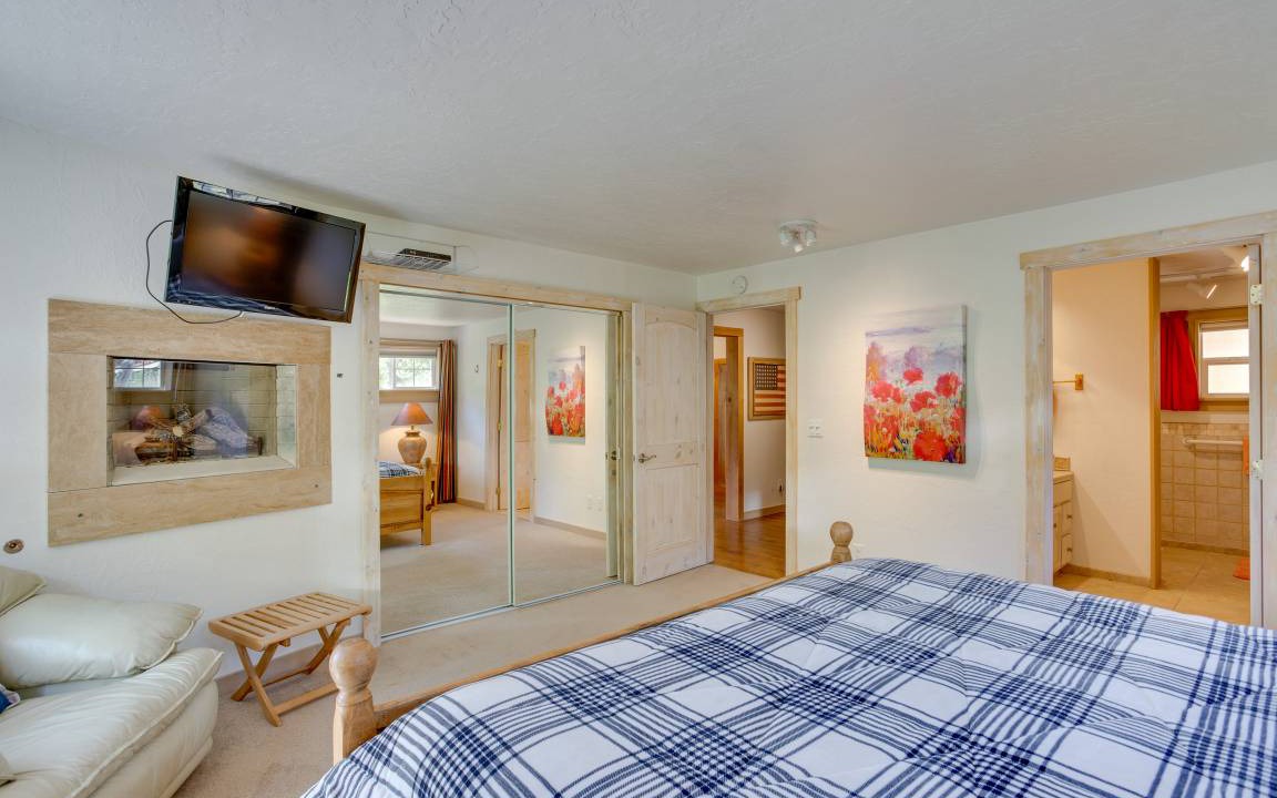 Photo of Bedroom in Ridgway