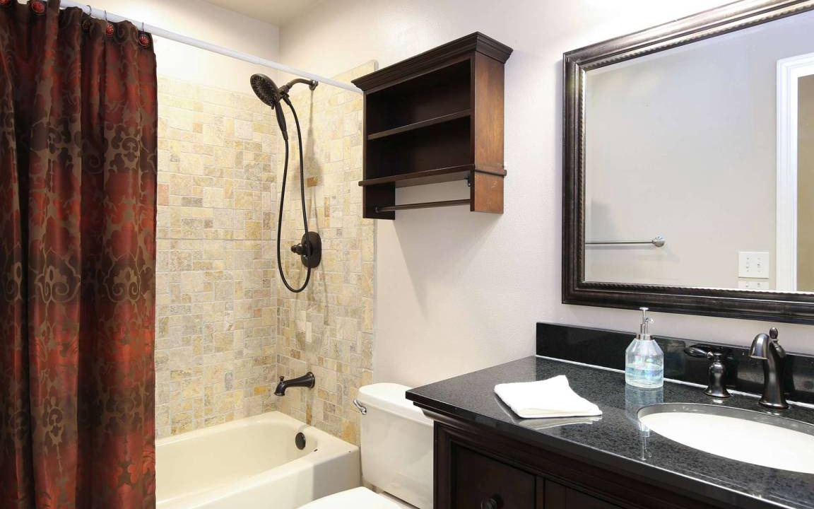 Photo of Bathroom in Gleneagle