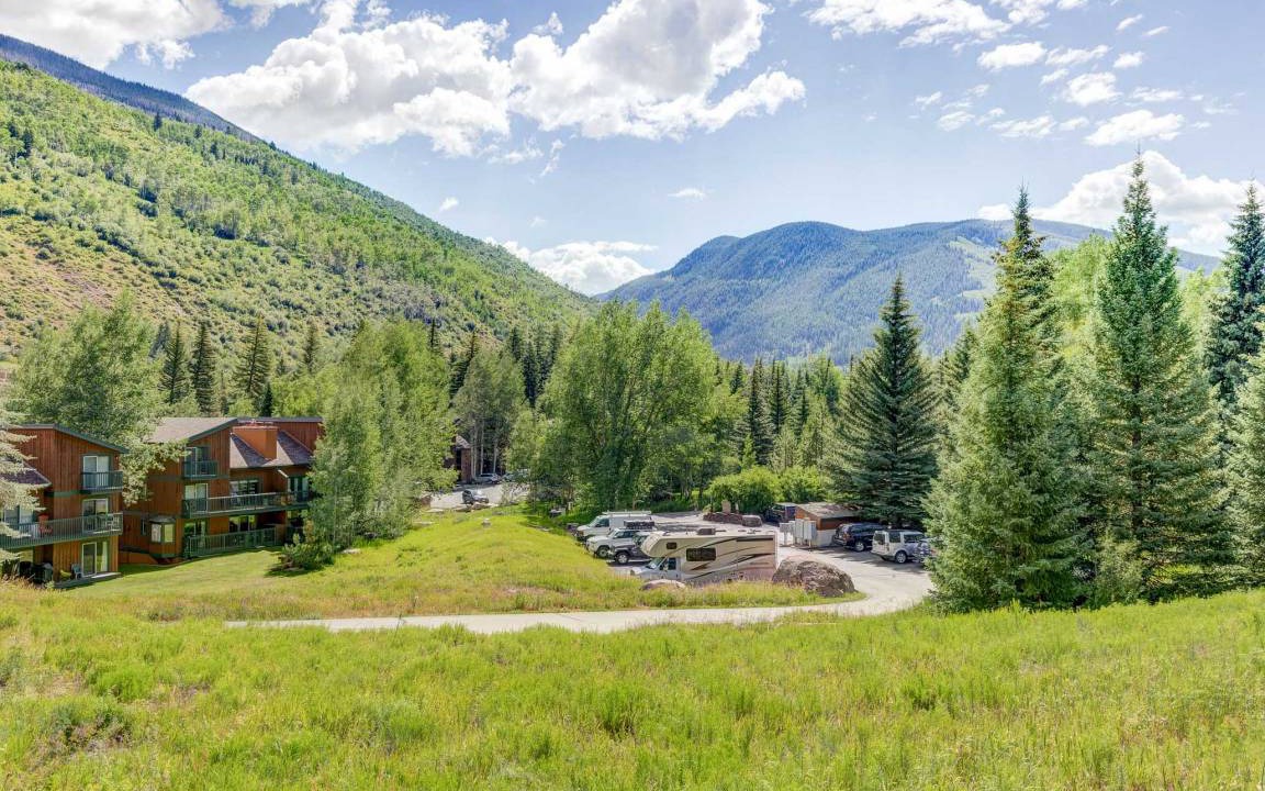 Photo of Others in Vail