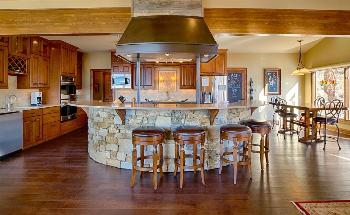 Photo of Kitchen in Windcliff Estates