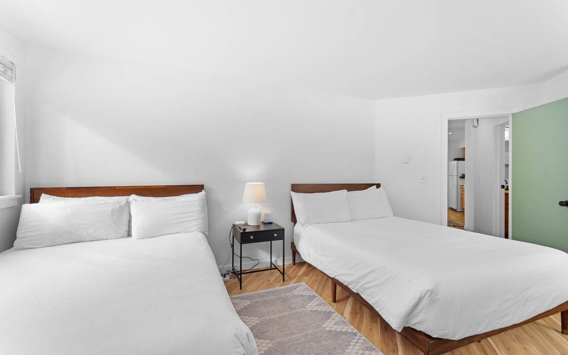 Photo of Bedroom in Lakeside Village