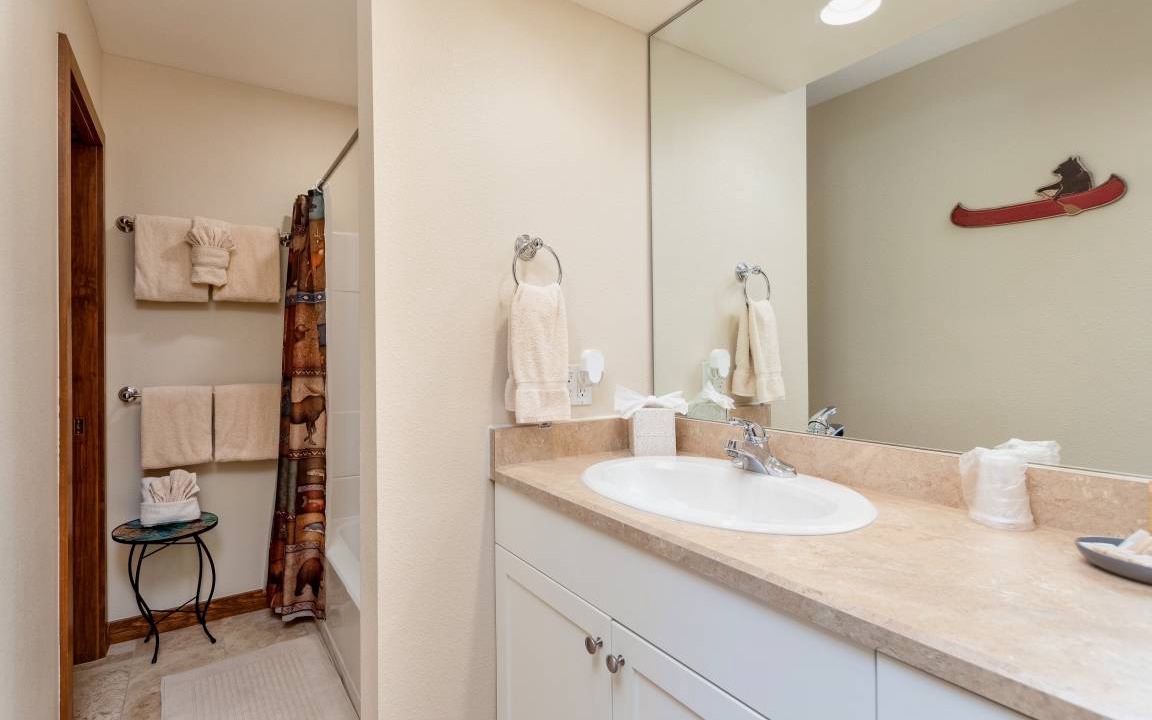 Photo of Bathroom in Windcliff Estates