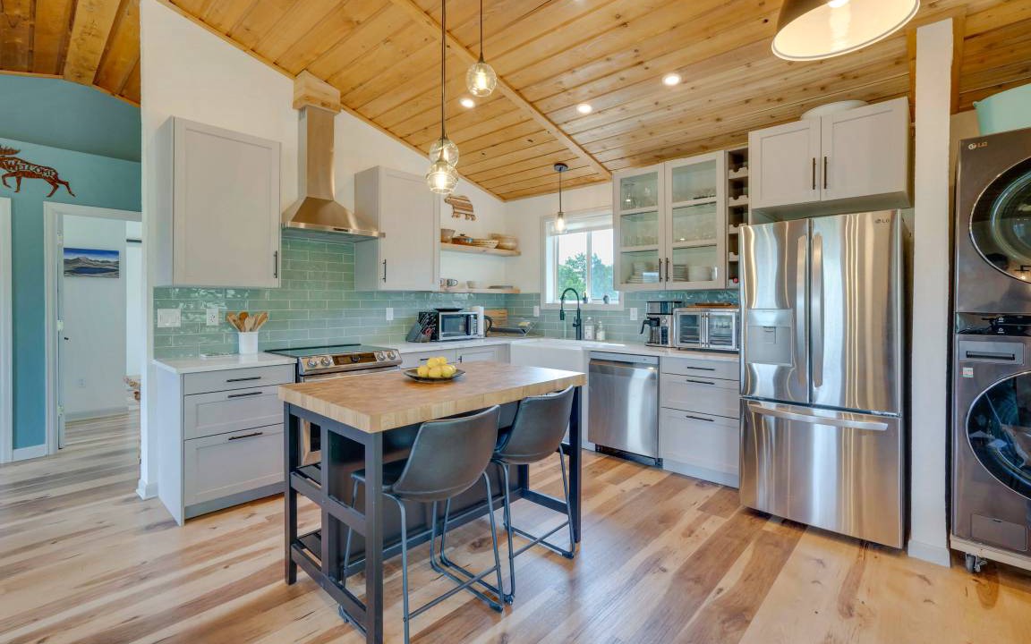 Photo of Kitchen in Warm Springs