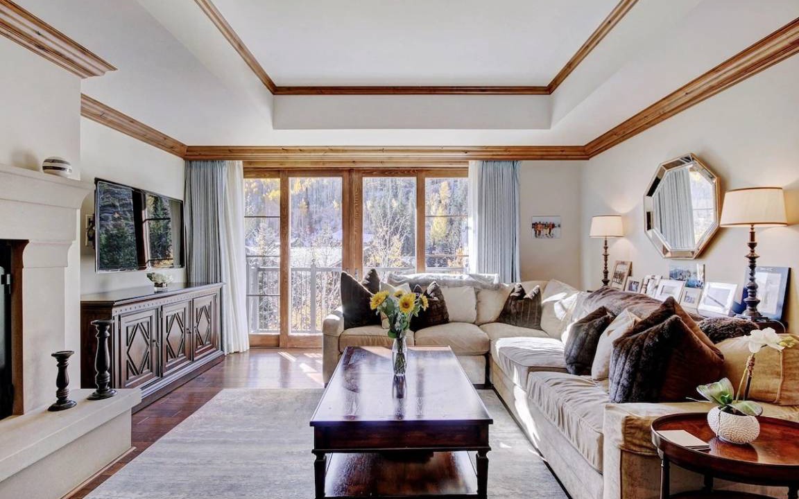 Photo of Livingroom in Vail