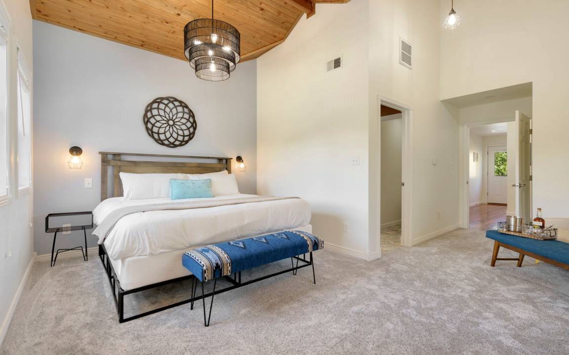 Photo of Bedroom in Old Town West