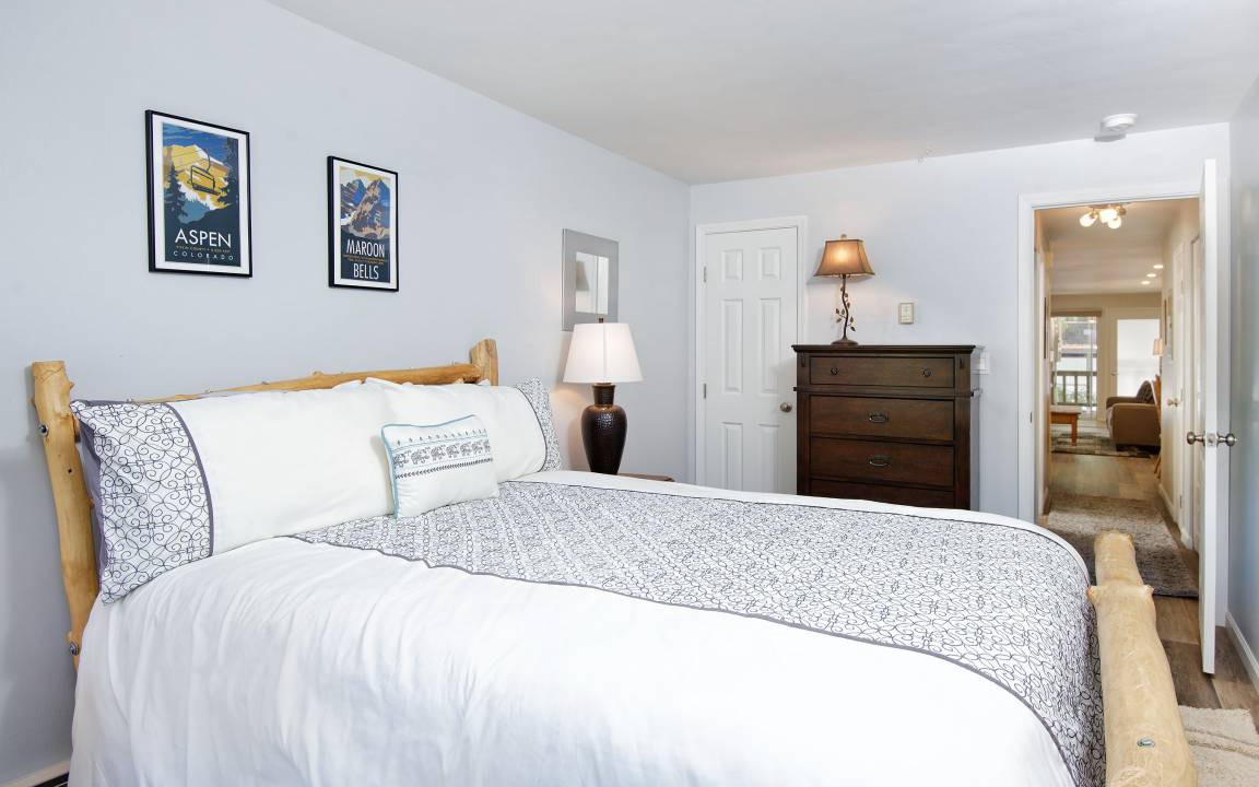 Photo of Bedroom in Aspen