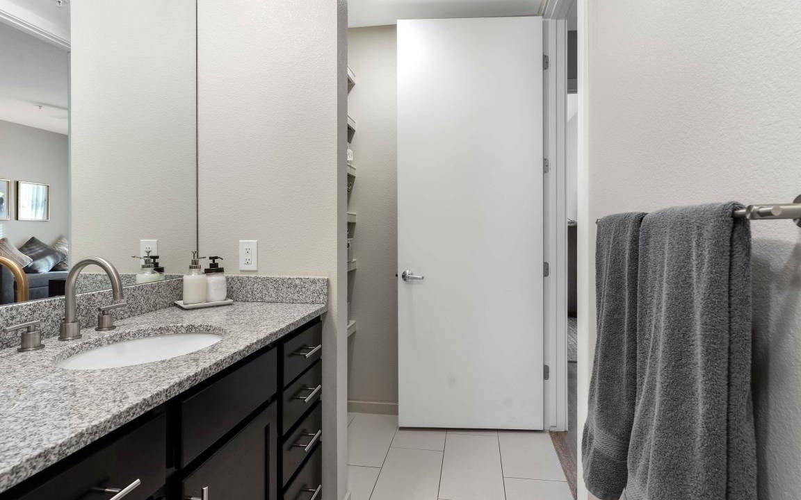 Photo of Bathroom in Golden