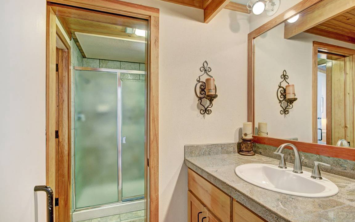 Photo of Bathroom in Keystone