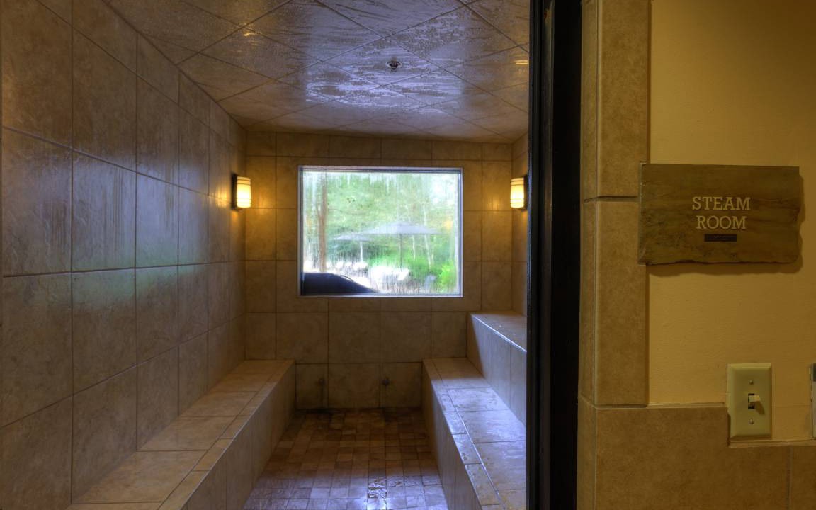 Photo of Bathroom in River Run
