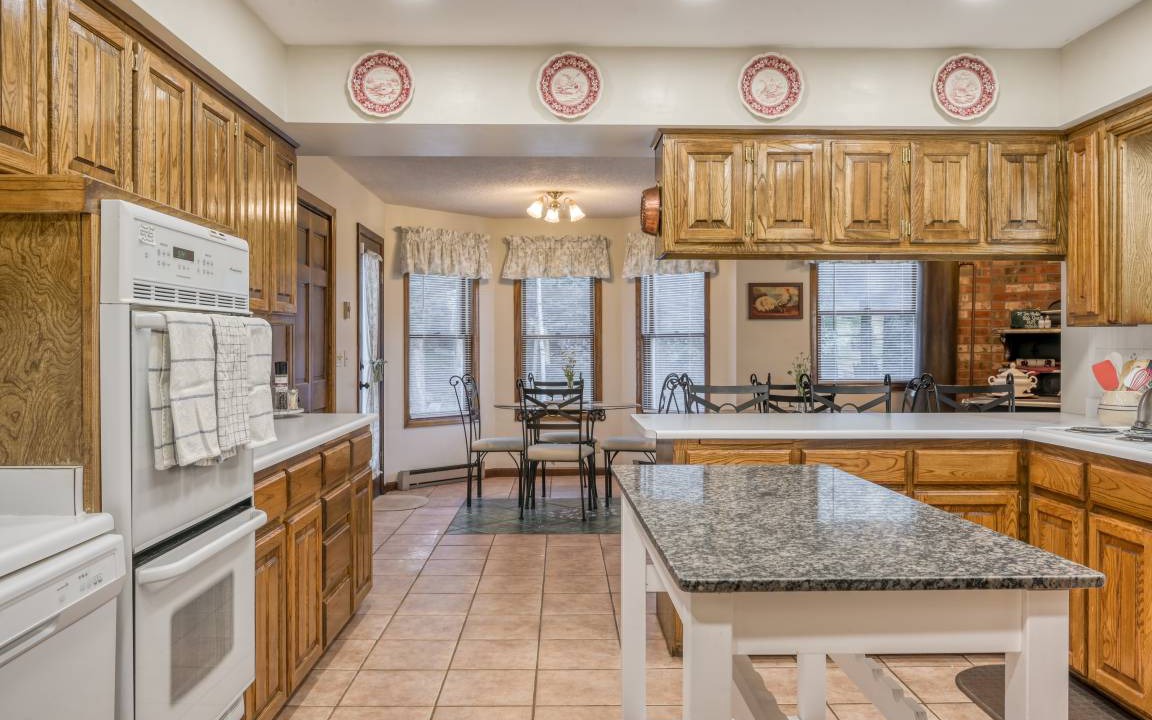 Photo of Kitchen in South Fork