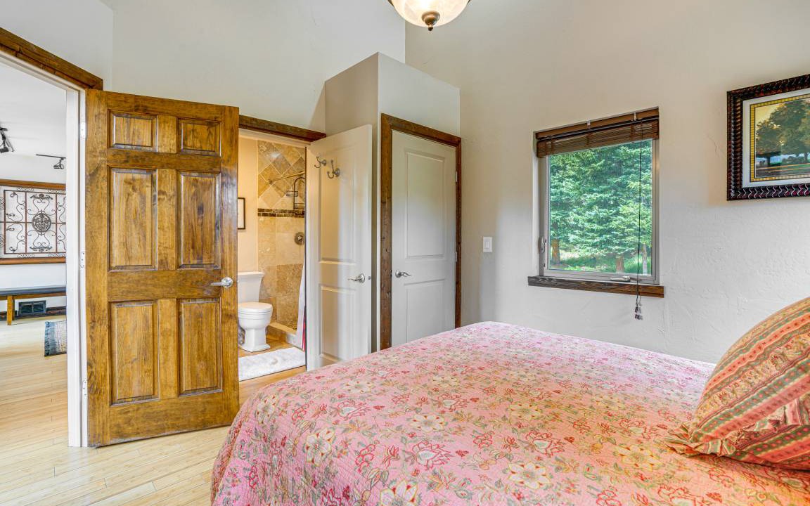Photo of Bedroom in Quandary Village