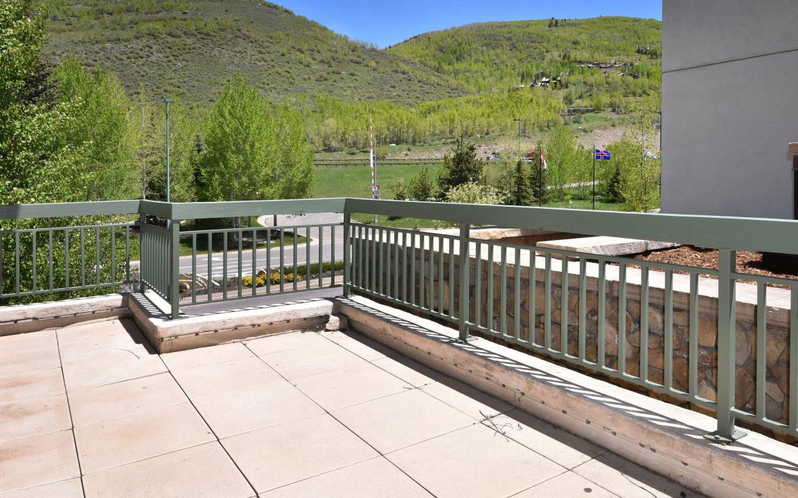 Photo of Patio Balcony in Vail