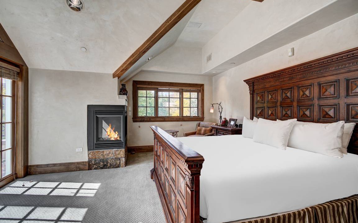 Photo of Bedroom in Golden Peak