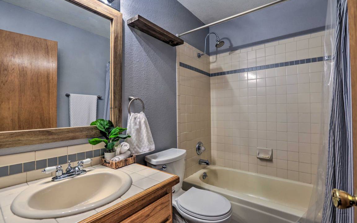 Photo of Bathroom in Conifer Mountain and Meadows