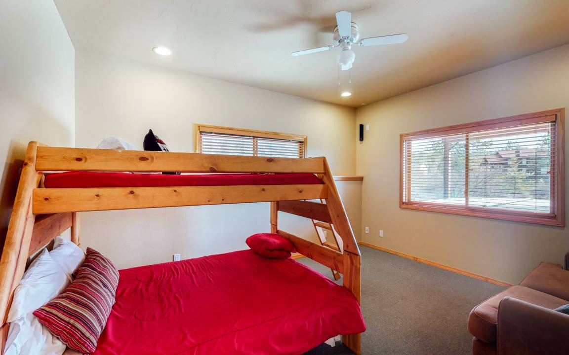 Photo of Bedroom in Twin Creek Village
