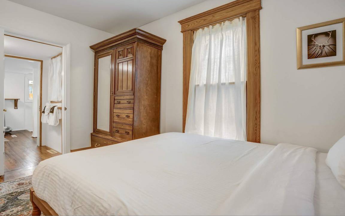 Photo of Bedroom in West Colorado Springs