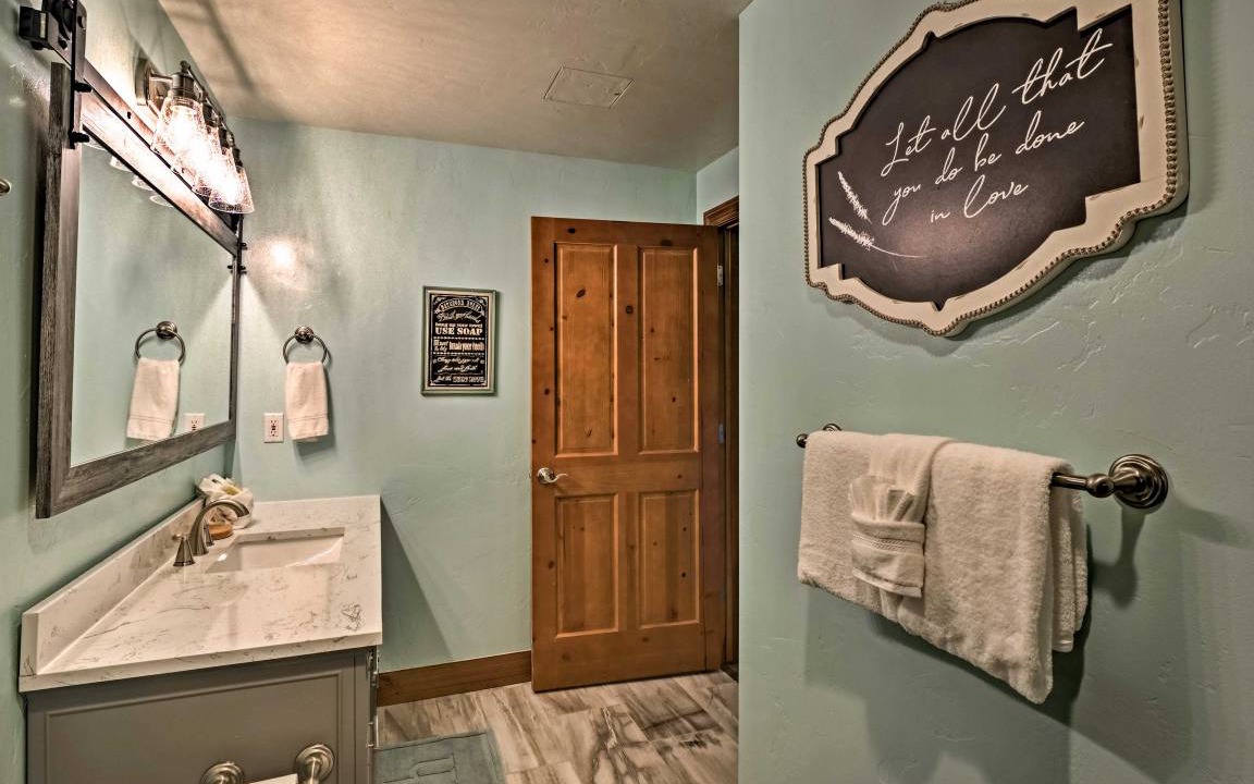 Photo of Bathroom in The Highlands