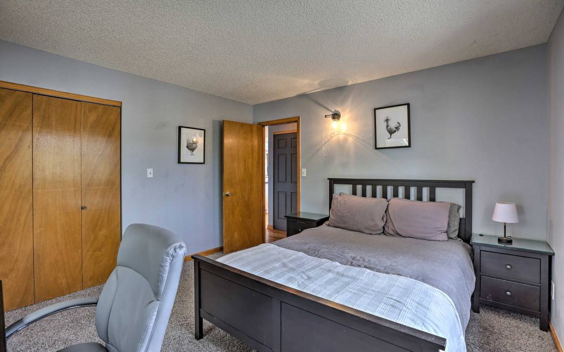 Photo of Bedroom in Conifer Mountain and Meadows