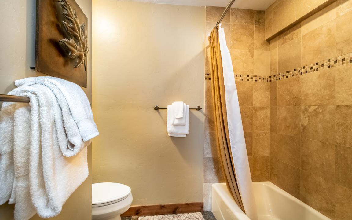 Photo of Bathroom in Mountain House