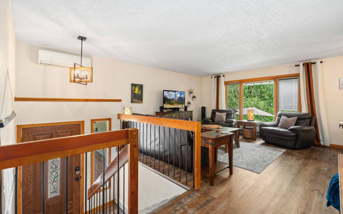 Photo of Livingroom in Cedar Village