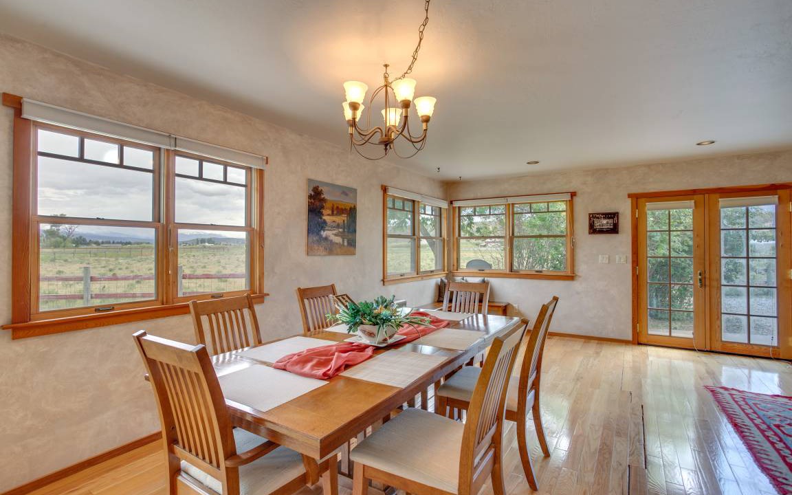 Photo of Livingroom in Vernal