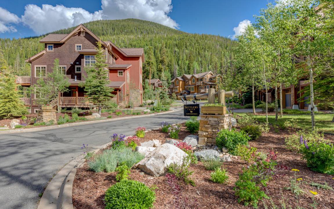 Photo of Others in Keystone