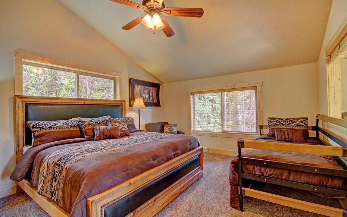 Photo of Bedroom in Blue River