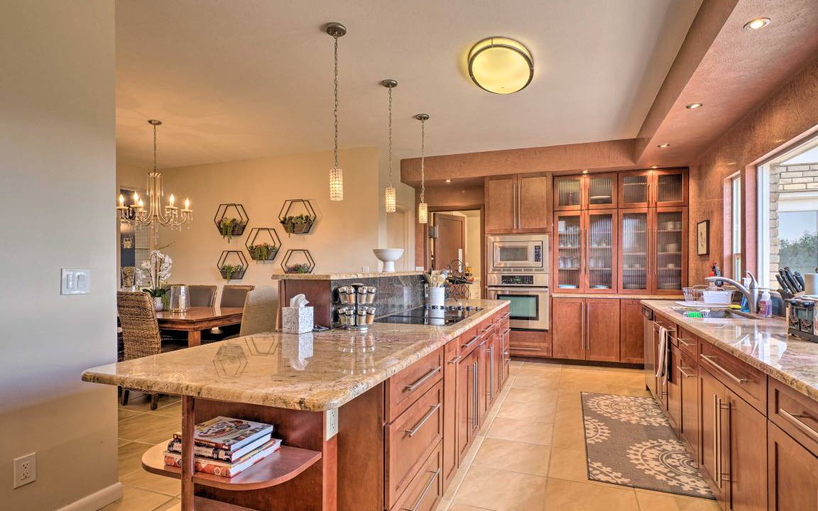 Photo of Kitchen in Skyway