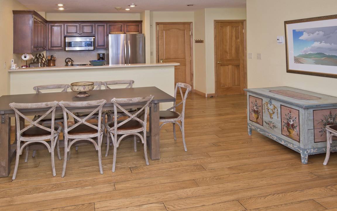 Photo of Kitchen in Edwards