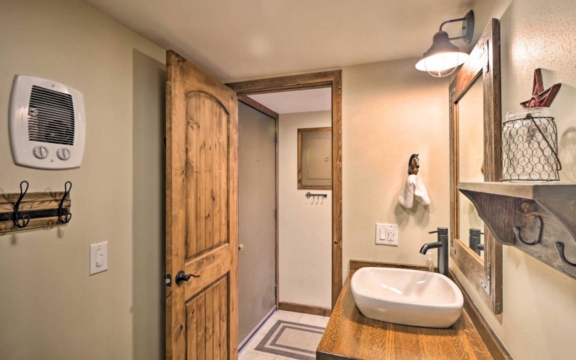 Photo of Bathroom in Historic District