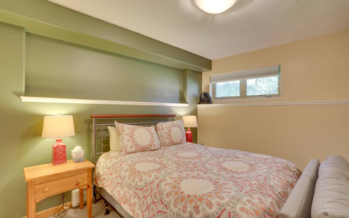 Photo of Bedroom in Edwards