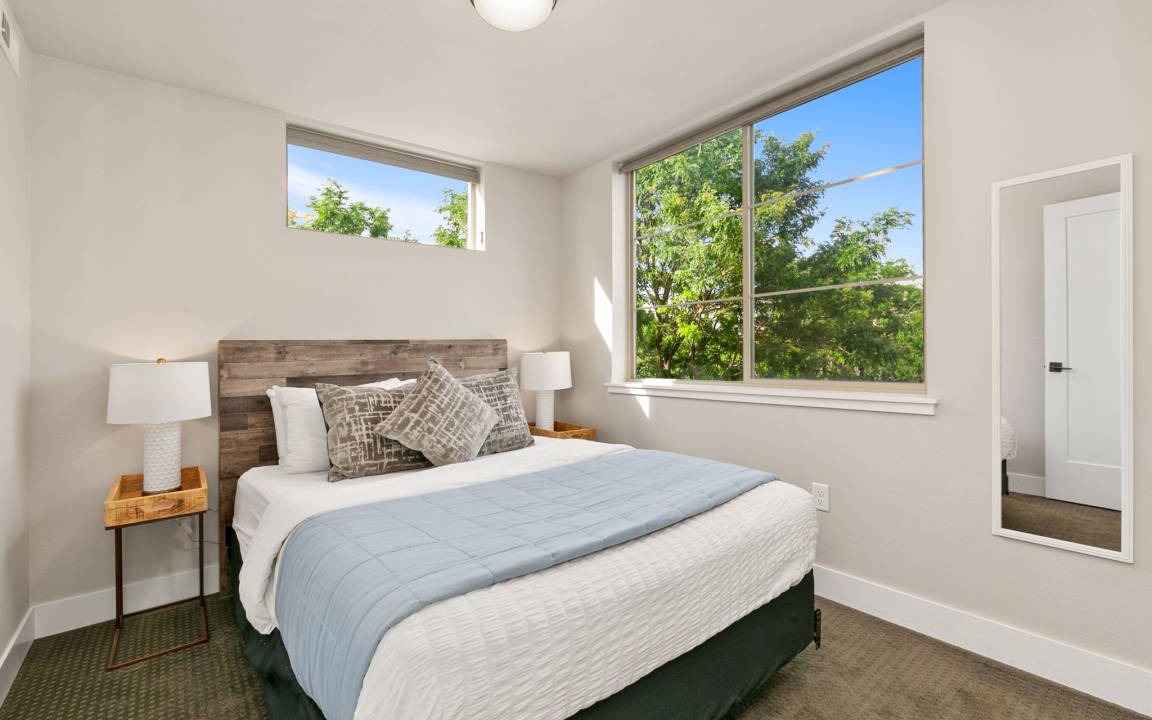 Photo of Bedroom in Old Town North
